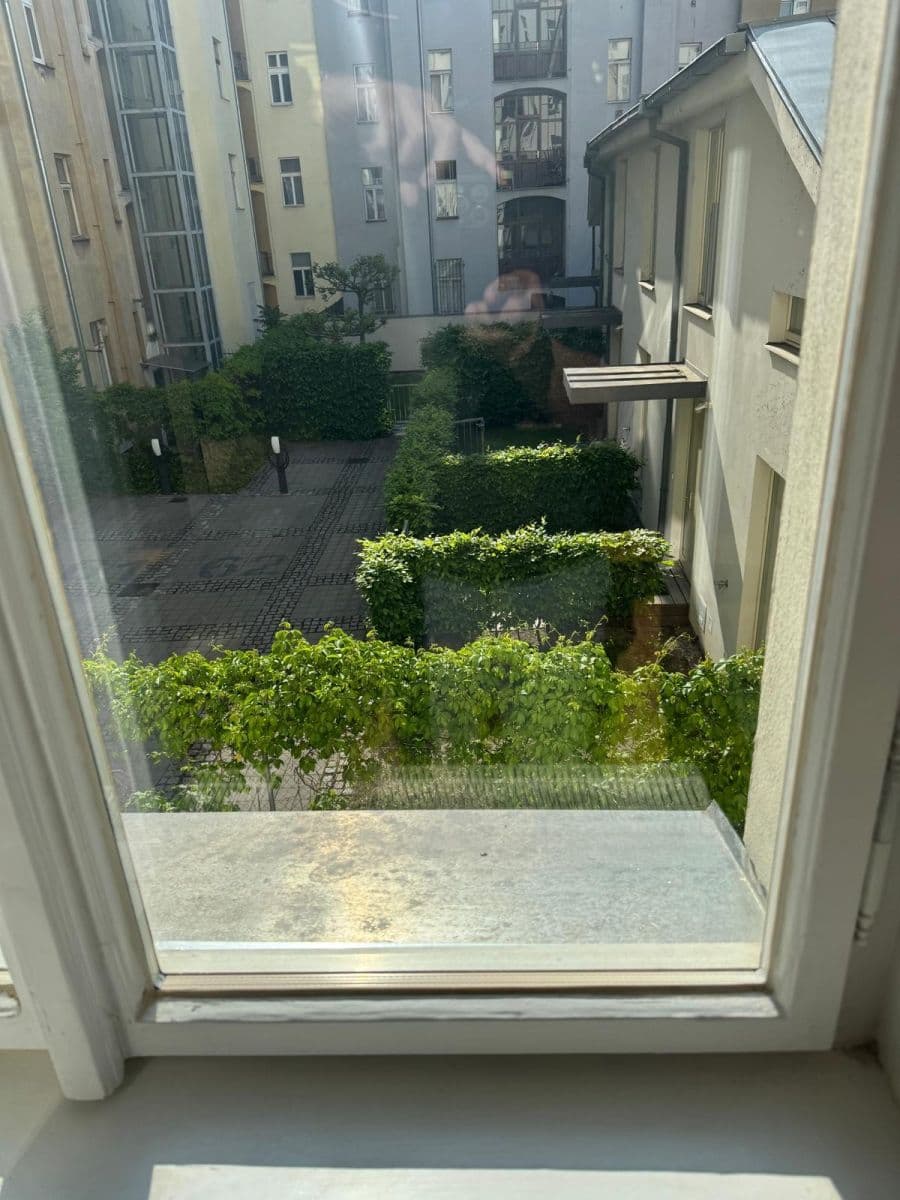 Pronájem bytu 2+kk 40 m², Na spojce, Praha, Praha Pronájem bytu 2+kk 40 m², Na spojce, Praha, Praha