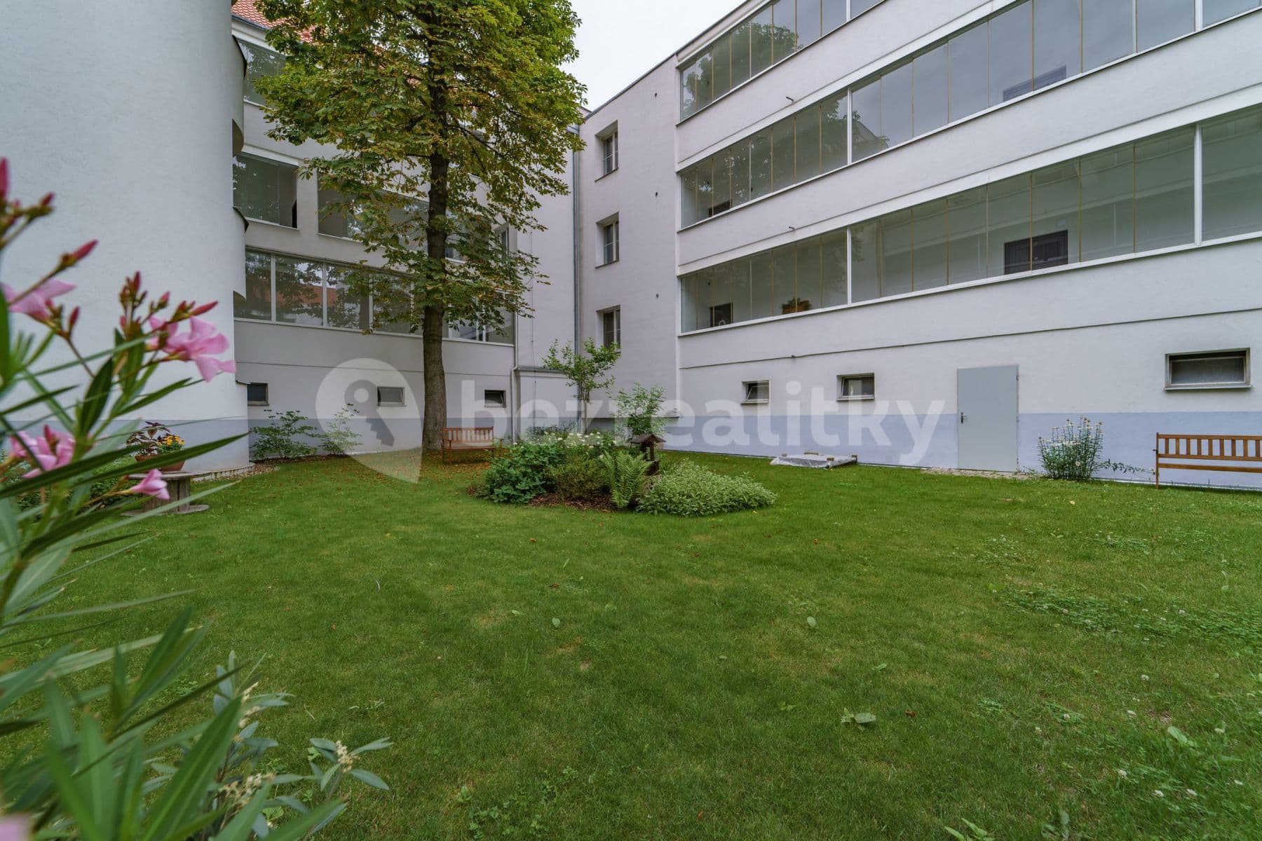 Pronájem bytu 2+kk 54 m², Hořanská, Praha, Praha Pronájem bytu 2+kk 54 m², Hořanská, Praha, Praha