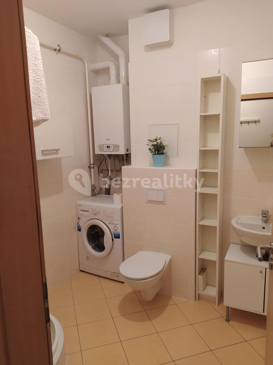 Pronájem bytu 1+kk 41 m², Slévačská, Praha, Praha Pronájem bytu 1+kk 41 m², Slévačská, Praha, Praha