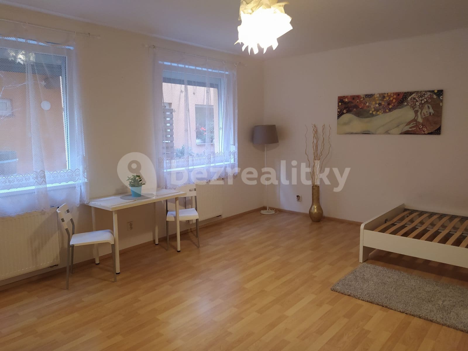 Pronájem bytu 1+kk 41 m², Slévačská, Praha, Praha Pronájem bytu 1+kk 41 m², Slévačská, Praha, Praha