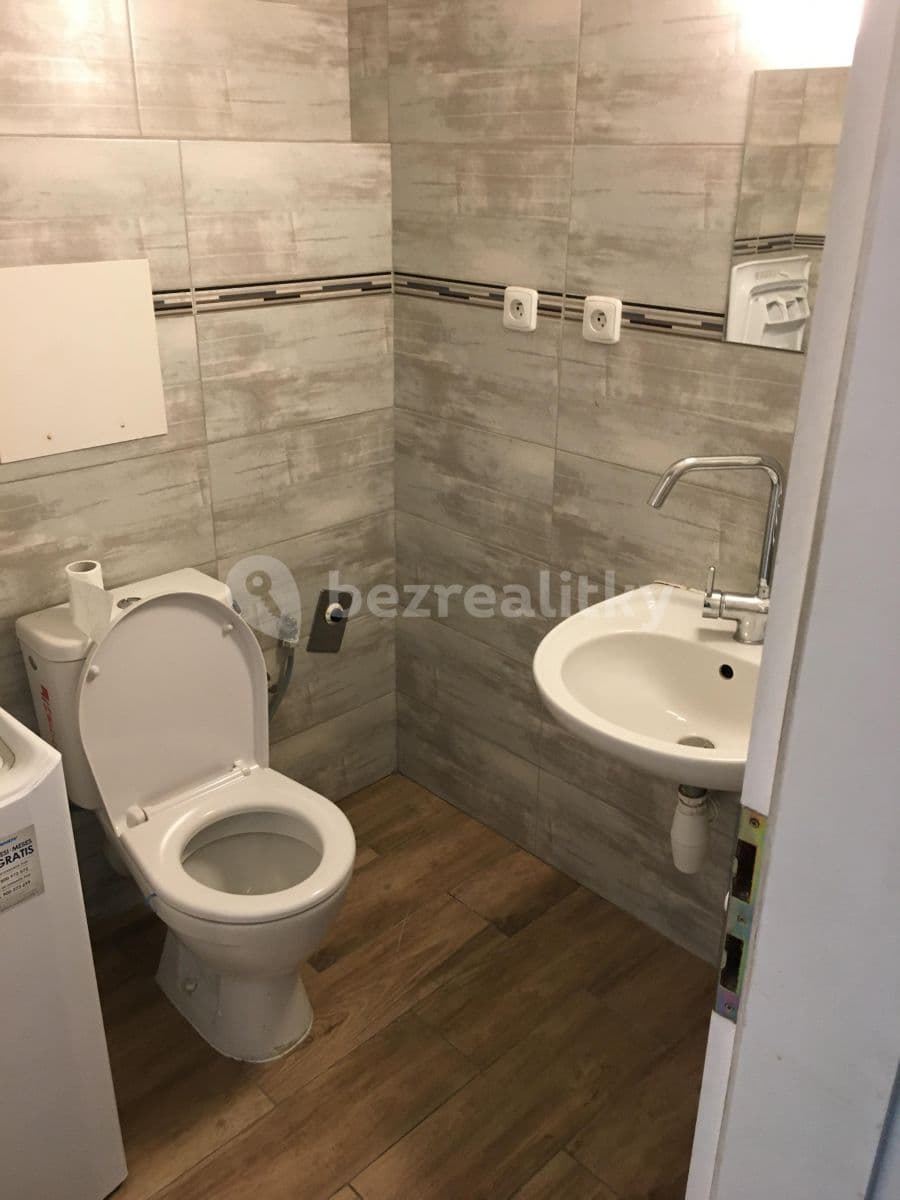 Pronájem bytu Garsoniéra 31 m², Zahradníčkova, Praha, Praha Pronájem bytu Garsoniéra 31 m², Zahradníčkova, Praha, Praha