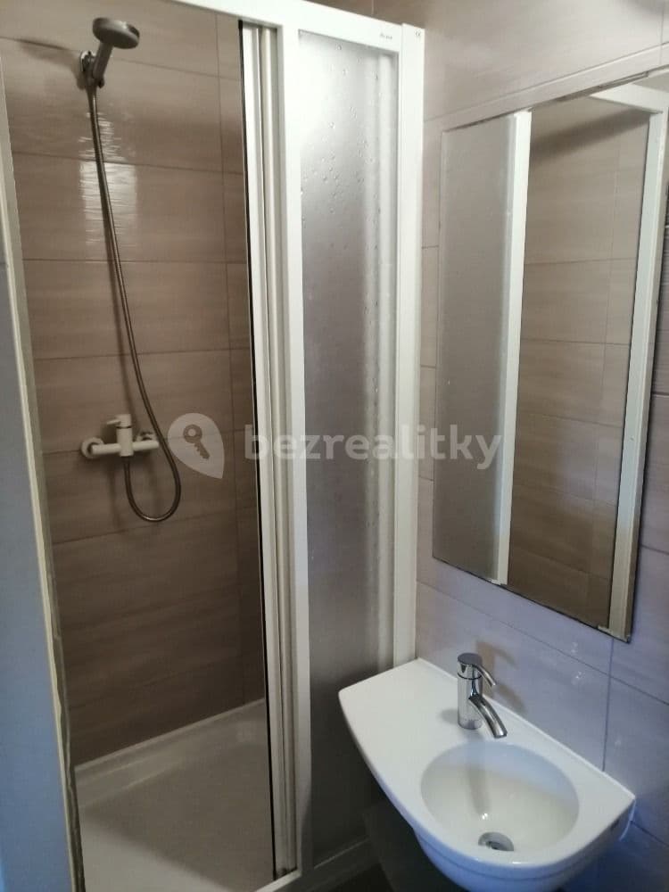 Pronájem bytu 1+kk 30 m², Hornoměcholupská, Praha, Praha Pronájem bytu 1+kk 30 m², Hornoměcholupská, Praha, Praha