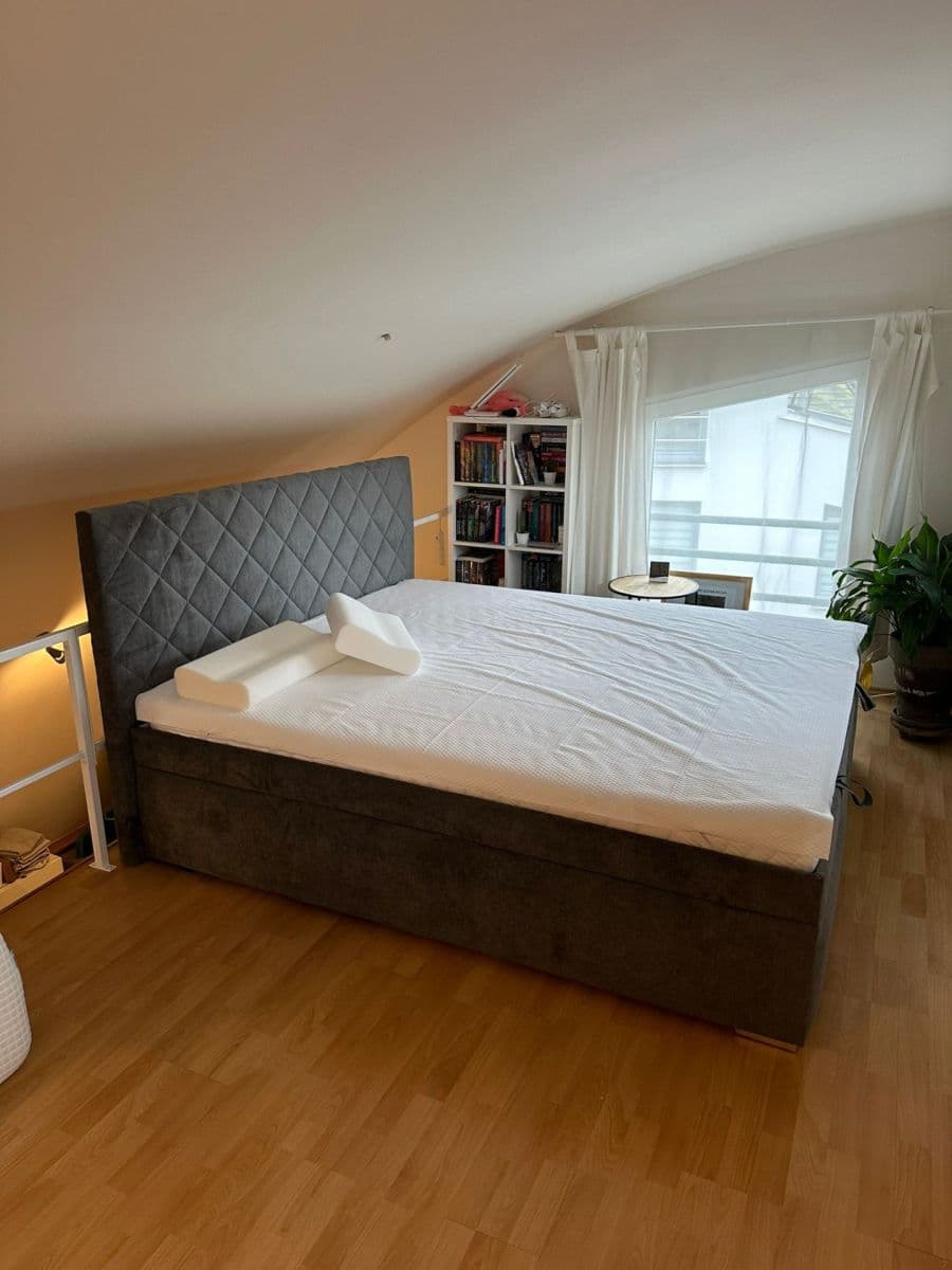 Pronájem bytu 2+kk 86 m², Pod Hloubětínskou Zastávkou, Praha, Praha Pronájem bytu 2+kk 86 m², Pod Hloubětínskou Zastávkou, Praha, Praha