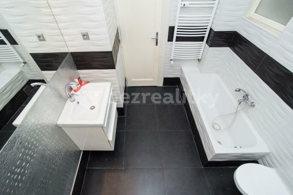 Pronájem kanceláře 145 m², Soukenická, Praha, Praha Pronájem kanceláře 145 m², Soukenická, Praha, Praha