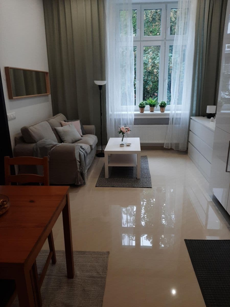 Pronájem bytu 2+kk 54 m², Nuselská, Praha, Praha Pronájem bytu 2+kk 54 m², Nuselská, Praha, Praha