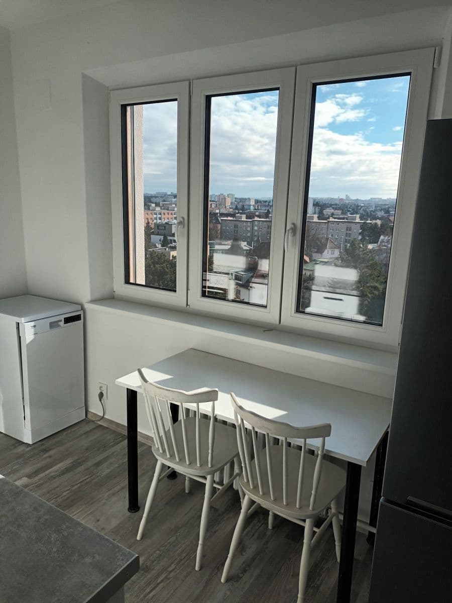 Pronájem bytu 2+1 51 m², Hostýnská, Praha, Praha Pronájem bytu 2+1 51 m², Hostýnská, Praha, Praha
