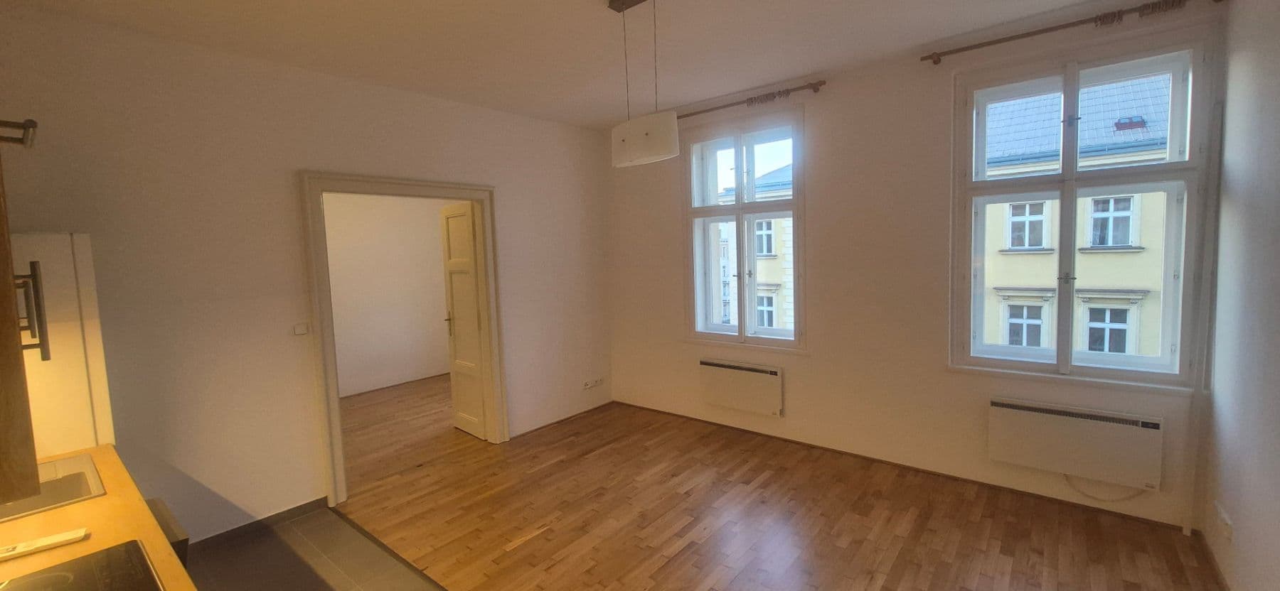 Pronájem bytu 2+kk 45 m², Rumunská, Praha, Praha Pronájem bytu 2+kk 45 m², Rumunská, Praha, Praha