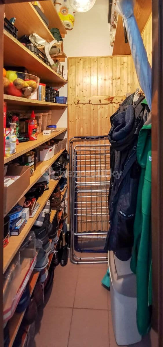 Pronájem bytu 2+1 55 m², Šaldova, Praha, Praha Pronájem bytu 2+1 55 m², Šaldova, Praha, Praha