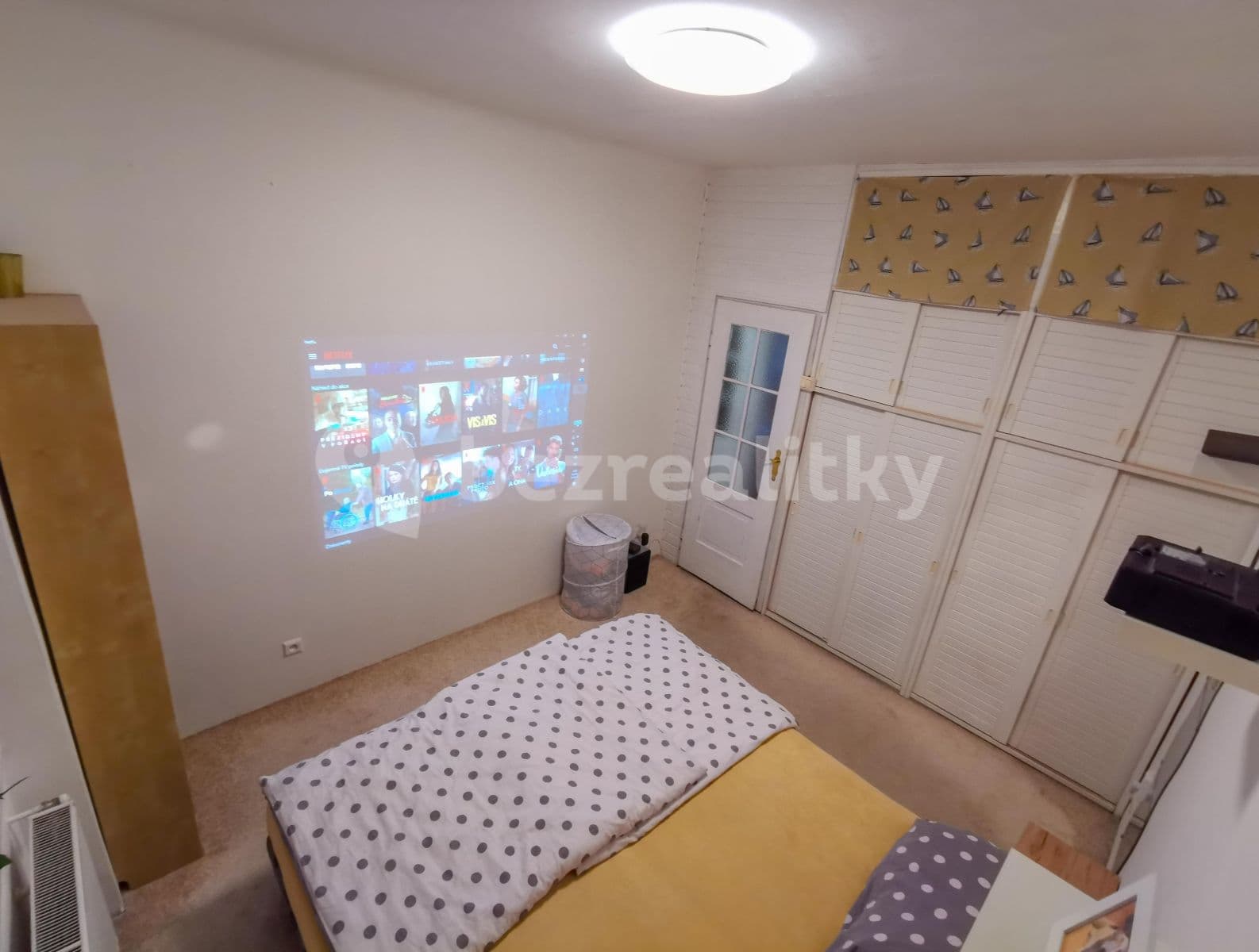 Pronájem bytu 2+1 55 m², Šaldova, Praha, Praha Pronájem bytu 2+1 55 m², Šaldova, Praha, Praha