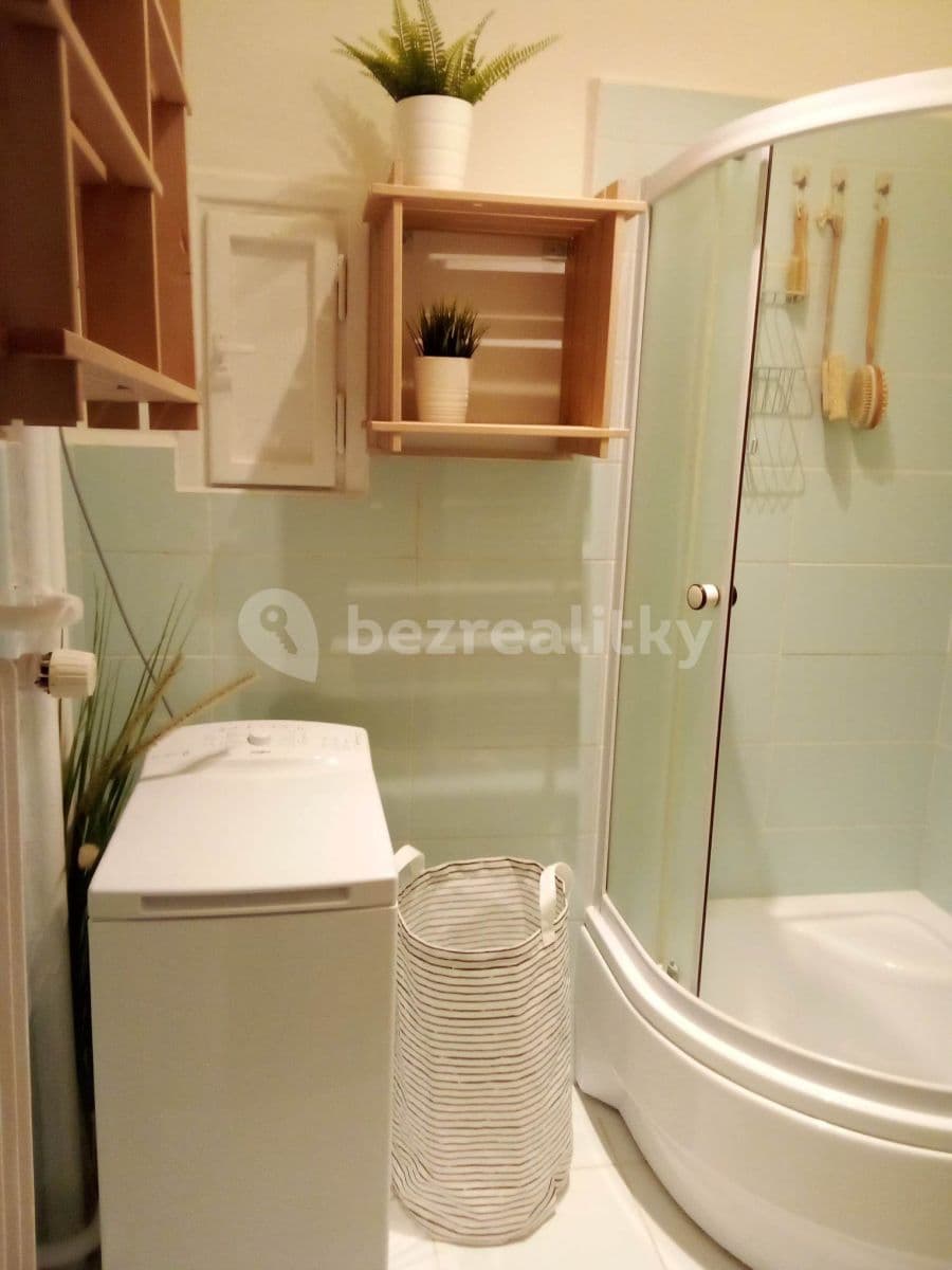 Pronájem bytu 2+kk 40 m², Jičínská, Praha, Praha Pronájem bytu 2+kk 40 m², Jičínská, Praha, Praha