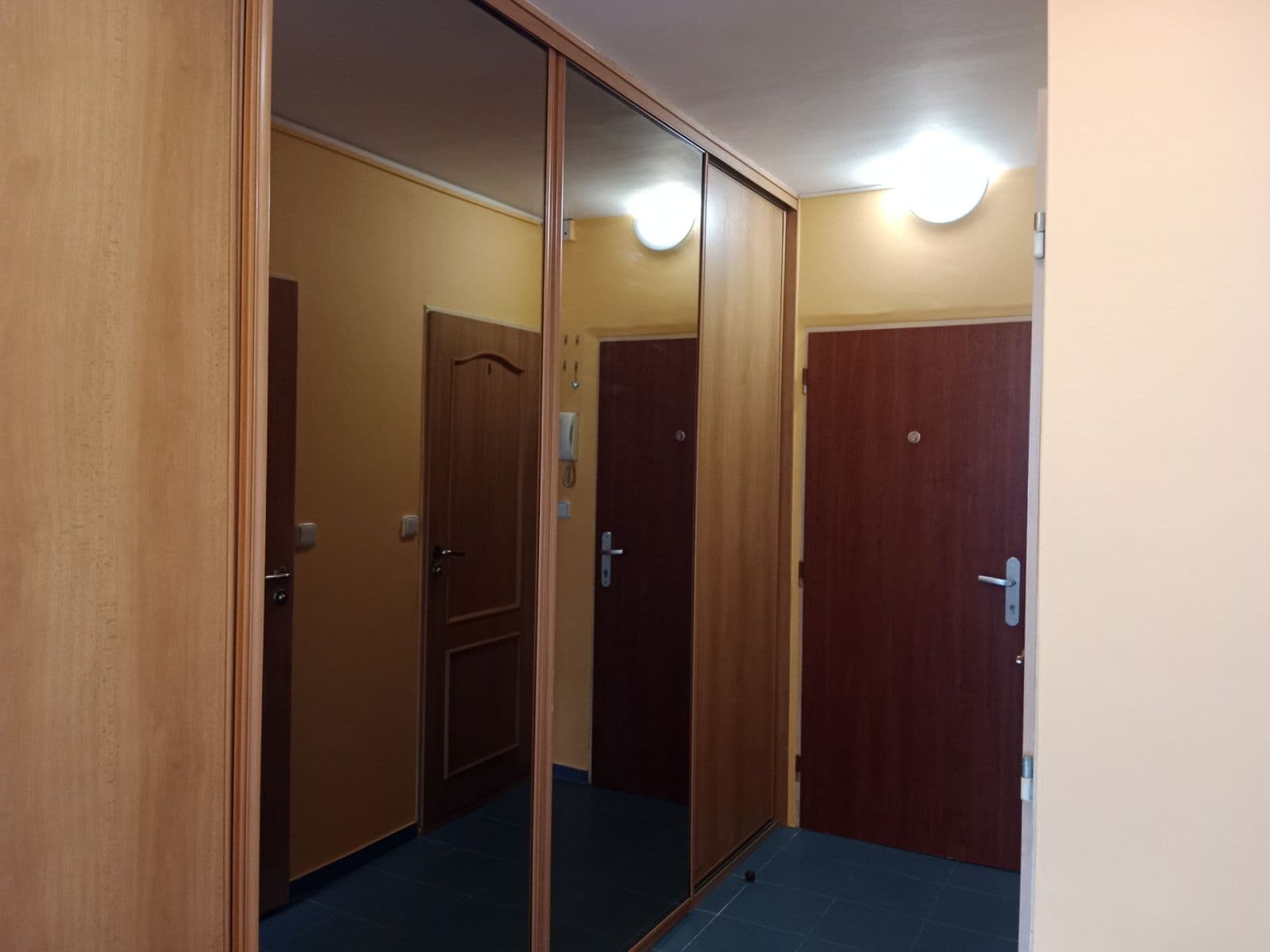 Pronájem bytu 2+kk 45 m², U Děkanky, Praha, Praha Pronájem bytu 2+kk 45 m², U Děkanky, Praha, Praha