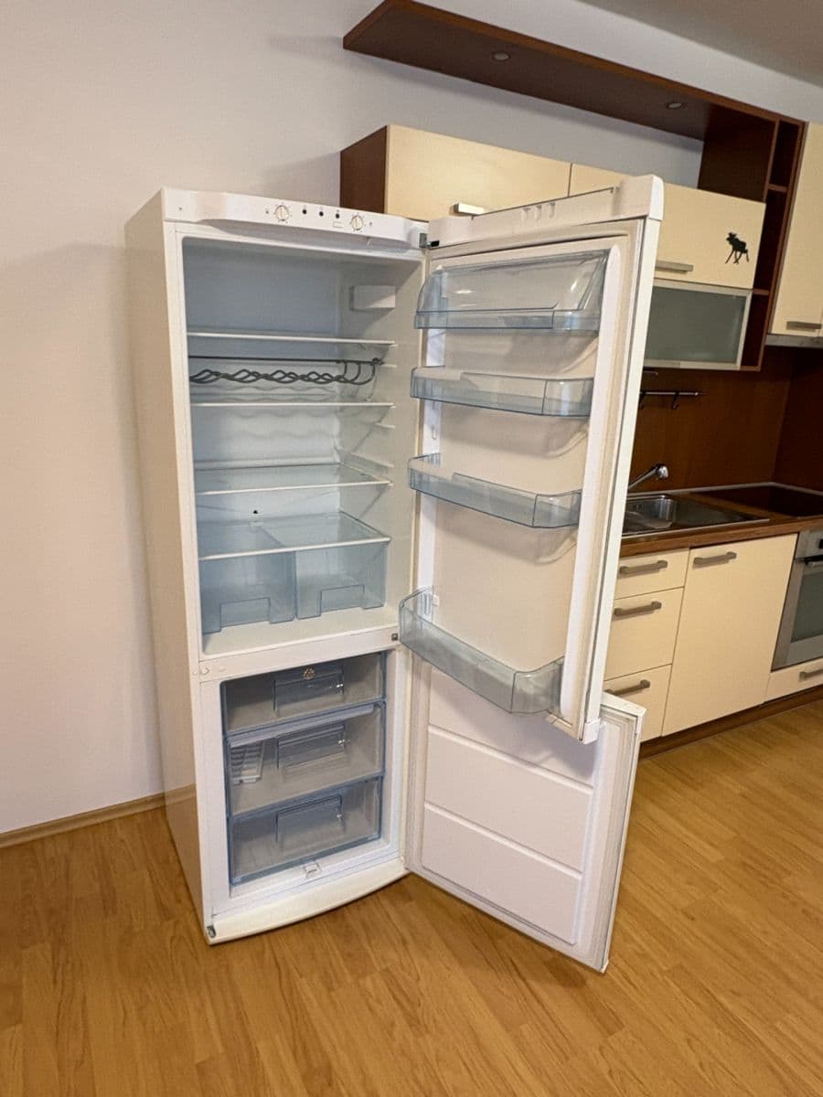 Pronájem bytu 1+kk 41 m², Božetěchova, Brno, Jihomoravský kraj Pronájem bytu 1+kk 41 m², Božetěchova, Brno, Jihomoravský kraj