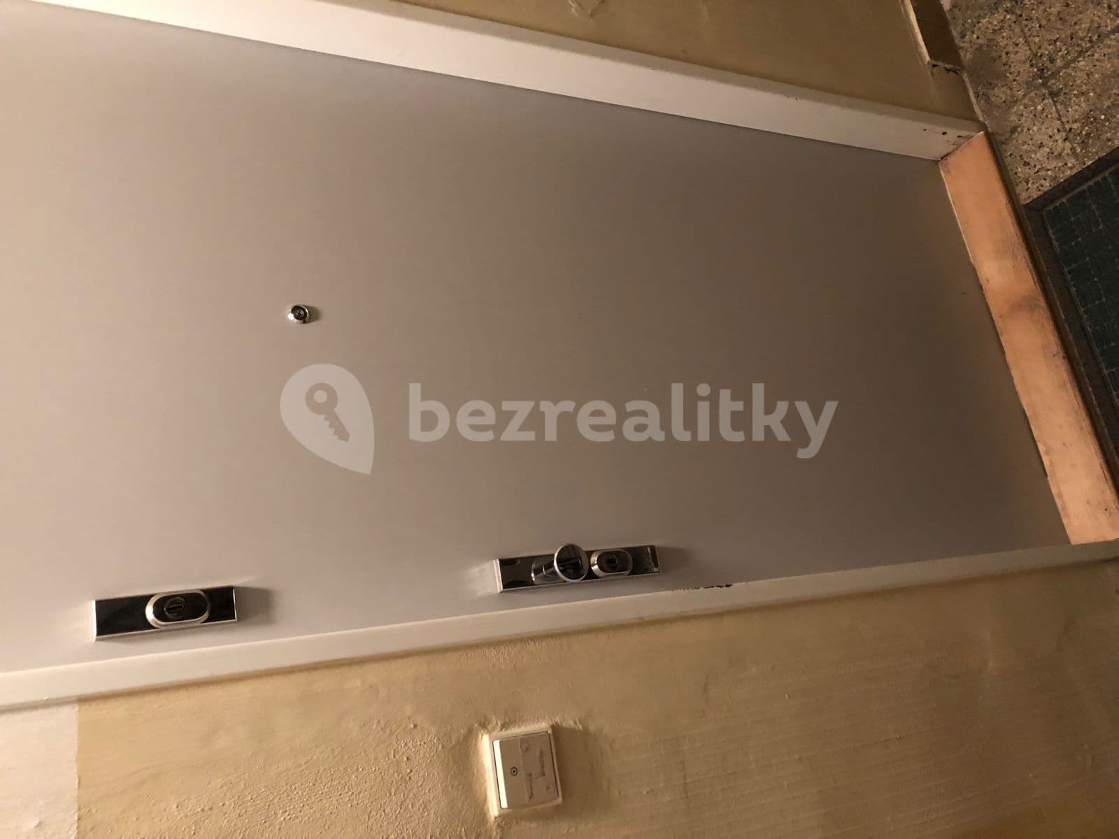 Pronájem bytu 1+1 39 m², Konšelská, Praha, Praha Pronájem bytu 1+1 39 m², Konšelská, Praha, Praha
