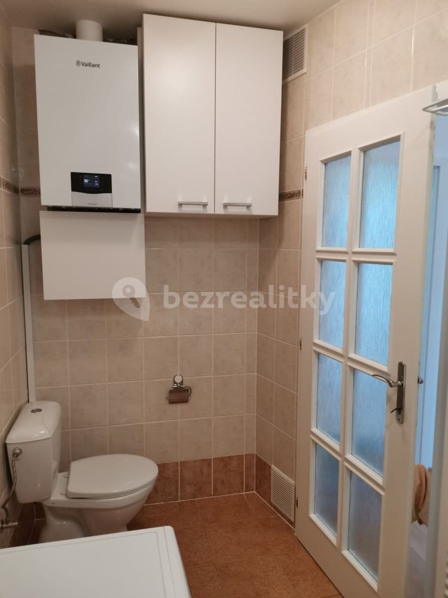 Pronájem bytu 2+1 63 m², Na Topolce, Praha, Praha Pronájem bytu 2+1 63 m², Na Topolce, Praha, Praha