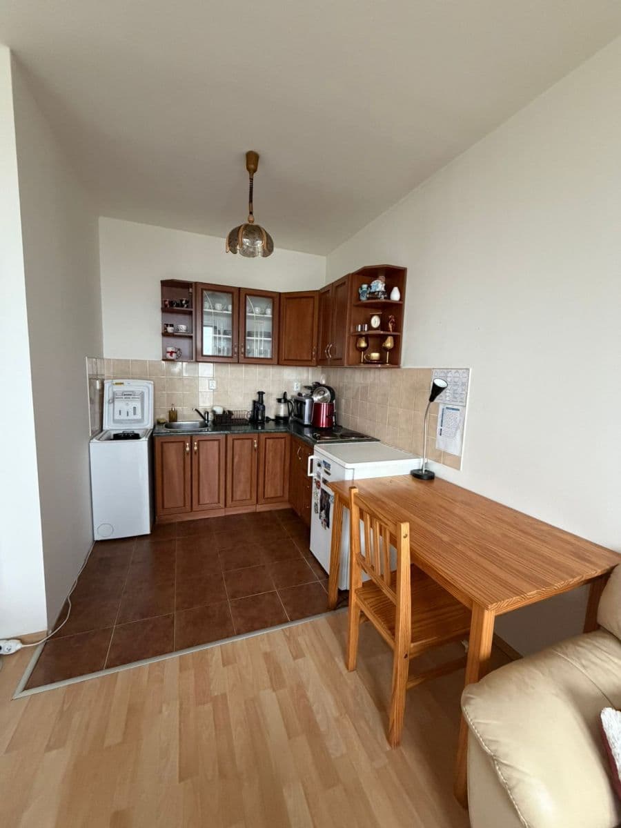 Pronájem bytu 1+kk 33 m², Malkovského, Praha, Praha Pronájem bytu 1+kk 33 m², Malkovského, Praha, Praha