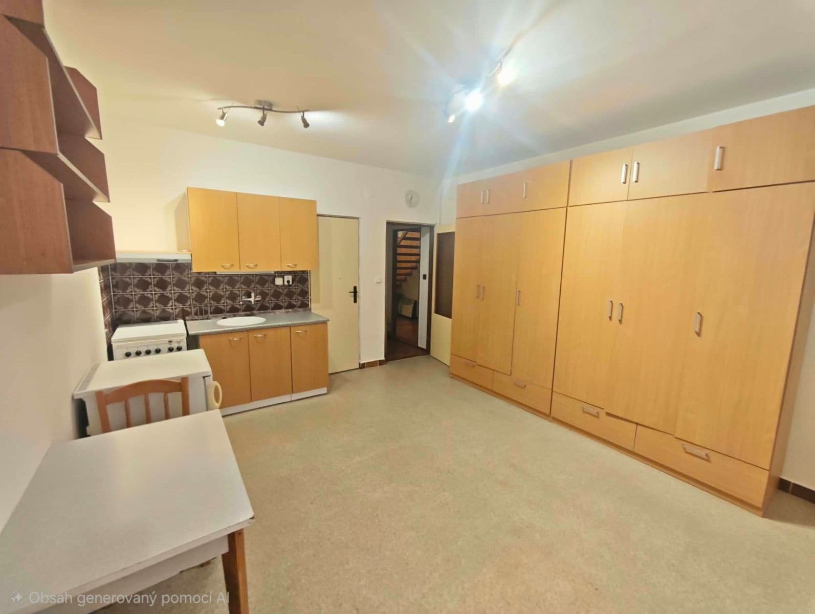 Pronájem bytu Garsoniéra 32 m², Kosmákova, Brno, Jihomoravský kraj Pronájem bytu Garsoniéra 32 m², Kosmákova, Brno, Jihomoravský kraj
