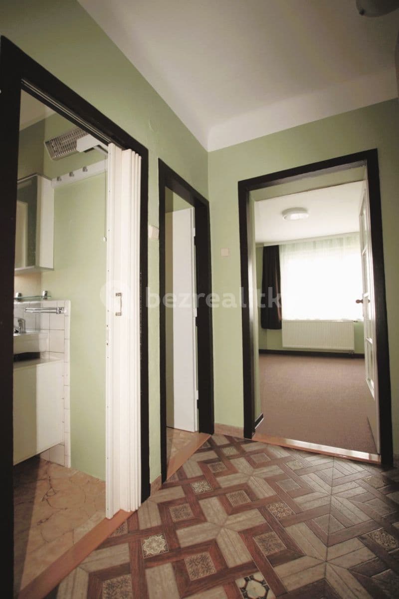 Pronájem bytu 2+kk 47 m², Převoznická 5, Praha, Praha Pronájem bytu 2+kk 47 m², Převoznická 5, Praha, Praha