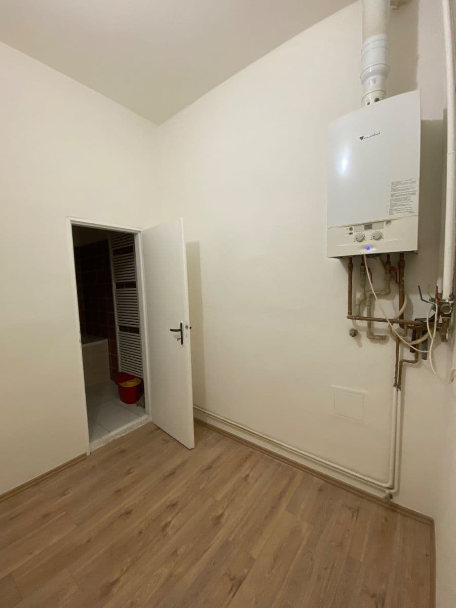 Pronájem bytu 1+1 48 m², Štefánikova, Praha, Praha Pronájem bytu 1+1 48 m², Štefánikova, Praha, Praha