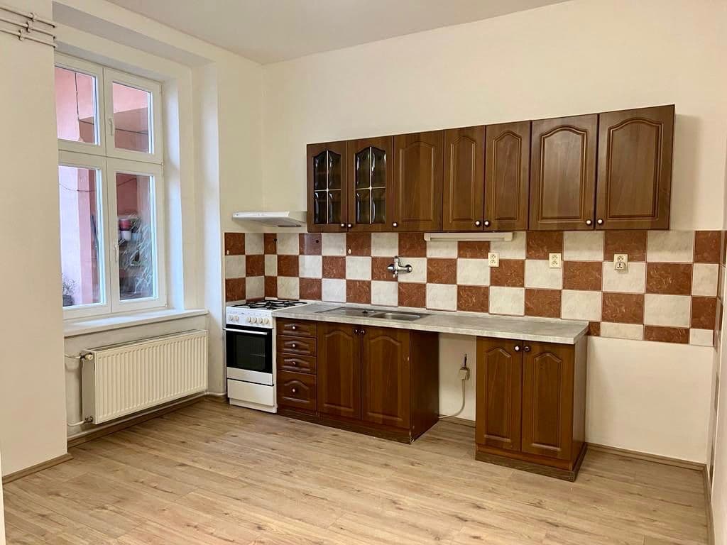 Pronájem bytu 1+1 48 m², Štefánikova, Praha, Praha Pronájem bytu 1+1 48 m², Štefánikova, Praha, Praha