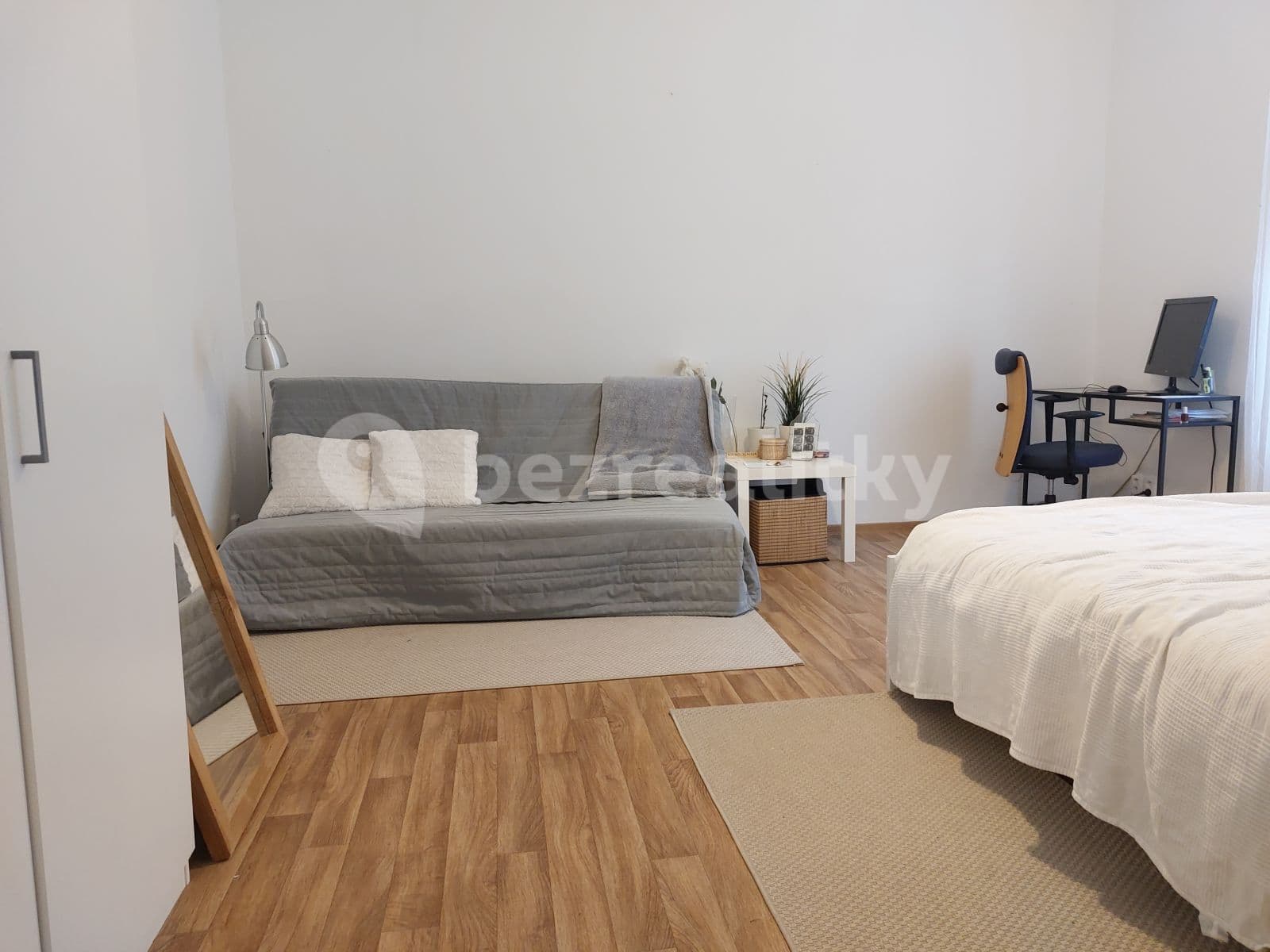 Pronájem bytu 1+1 34 m², Roháčova, Praha, Praha Pronájem bytu 1+1 34 m², Roháčova, Praha, Praha
