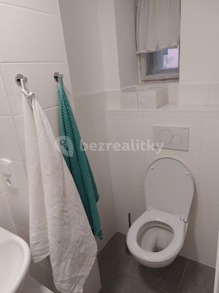 Pronájem bytu 1+1 34 m², Roháčova, Praha, Praha Pronájem bytu 1+1 34 m², Roháčova, Praha, Praha