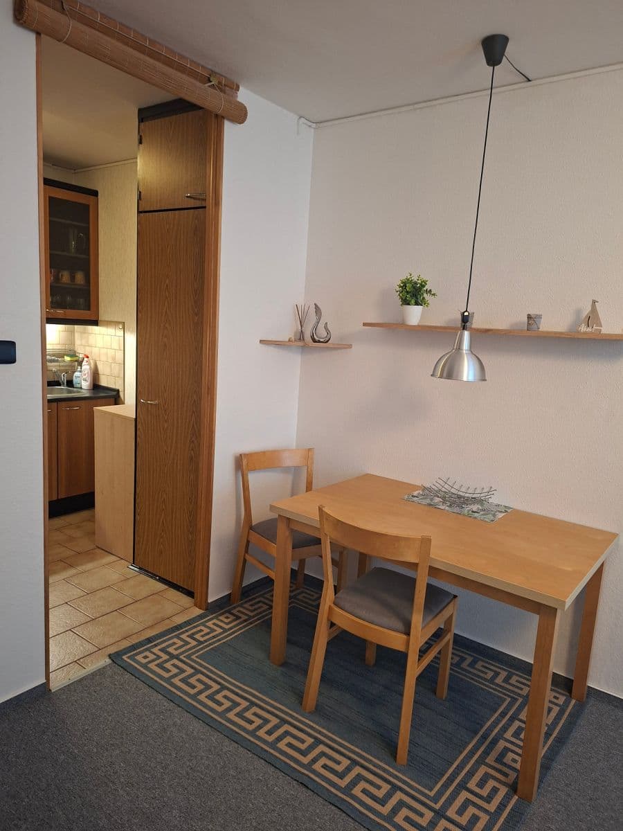 Pronájem bytu 2+kk 46 m², Donovalská, Praha, Praha Pronájem bytu 2+kk 46 m², Donovalská, Praha, Praha