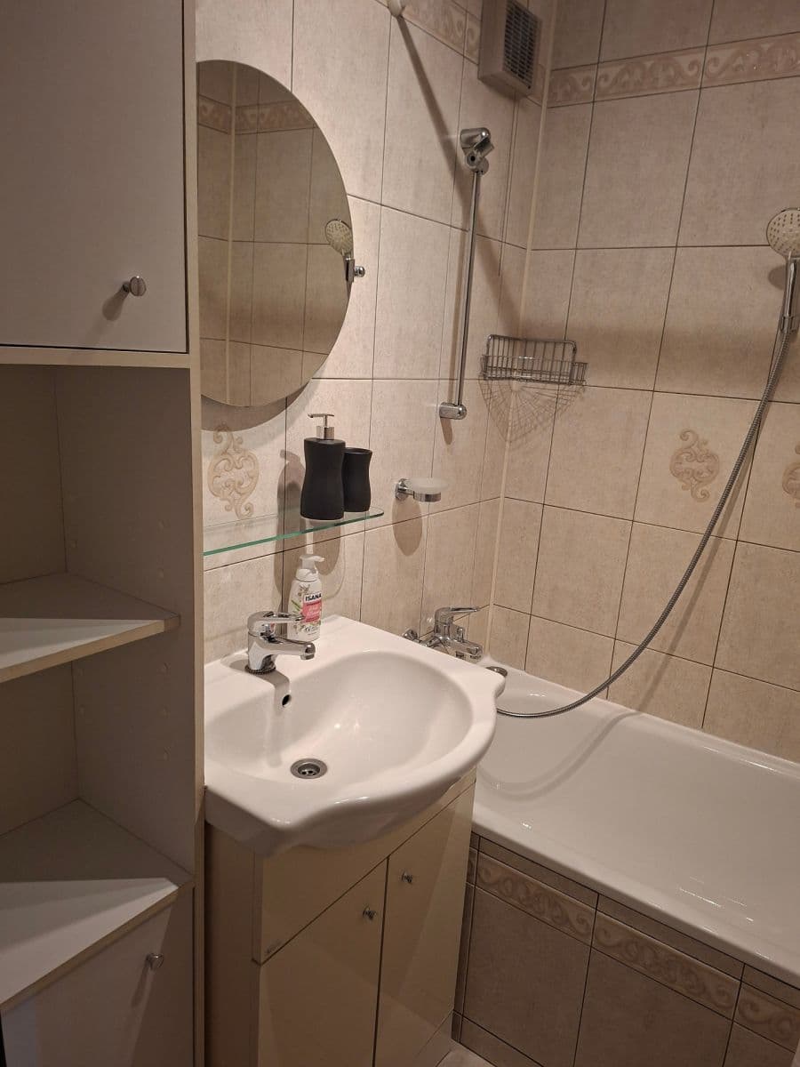 Pronájem bytu 2+kk 46 m², Donovalská, Praha, Praha Pronájem bytu 2+kk 46 m², Donovalská, Praha, Praha