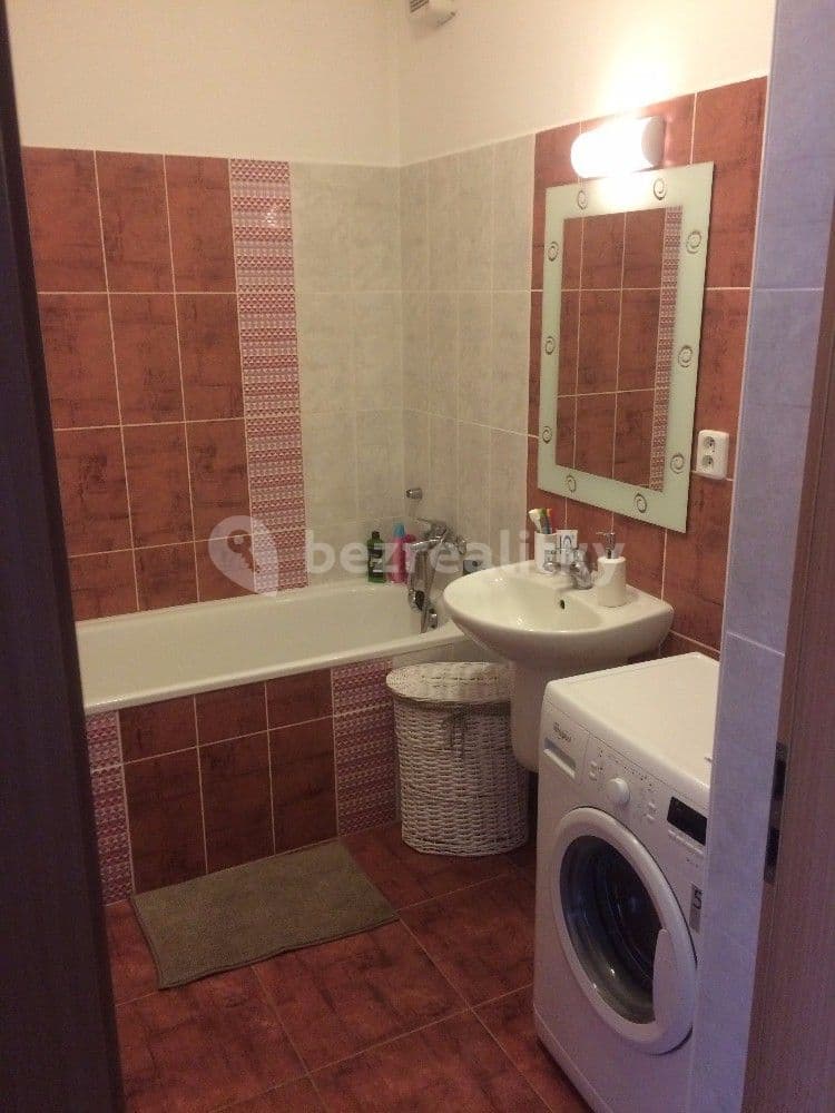 Pronájem bytu 2+kk 65 m², Generála Píky, Olomouc, Olomoucký kraj Pronájem bytu 2+kk 65 m², Generála Píky, Olomouc, Olomoucký kraj