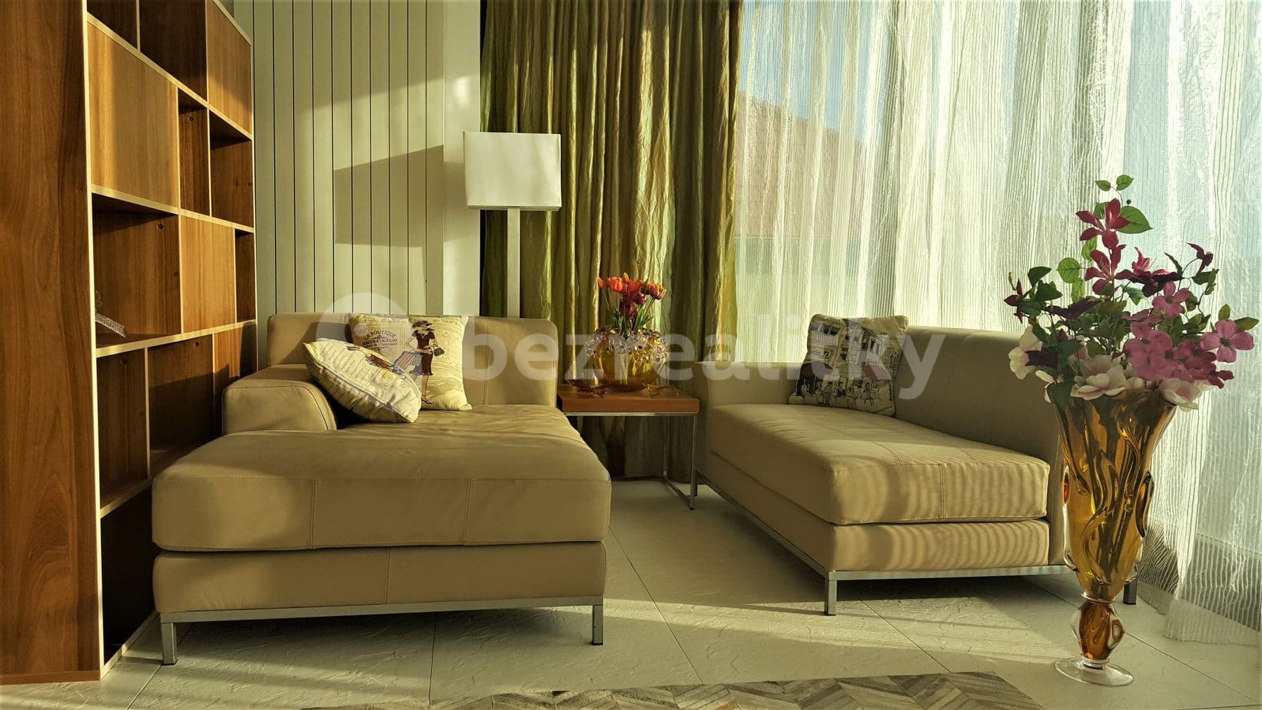 Pronájem bytu 3+kk 400 m², Merhautova, Brno, Jihomoravský kraj Pronájem bytu 3+kk 400 m², Merhautova, Brno, Jihomoravský kraj