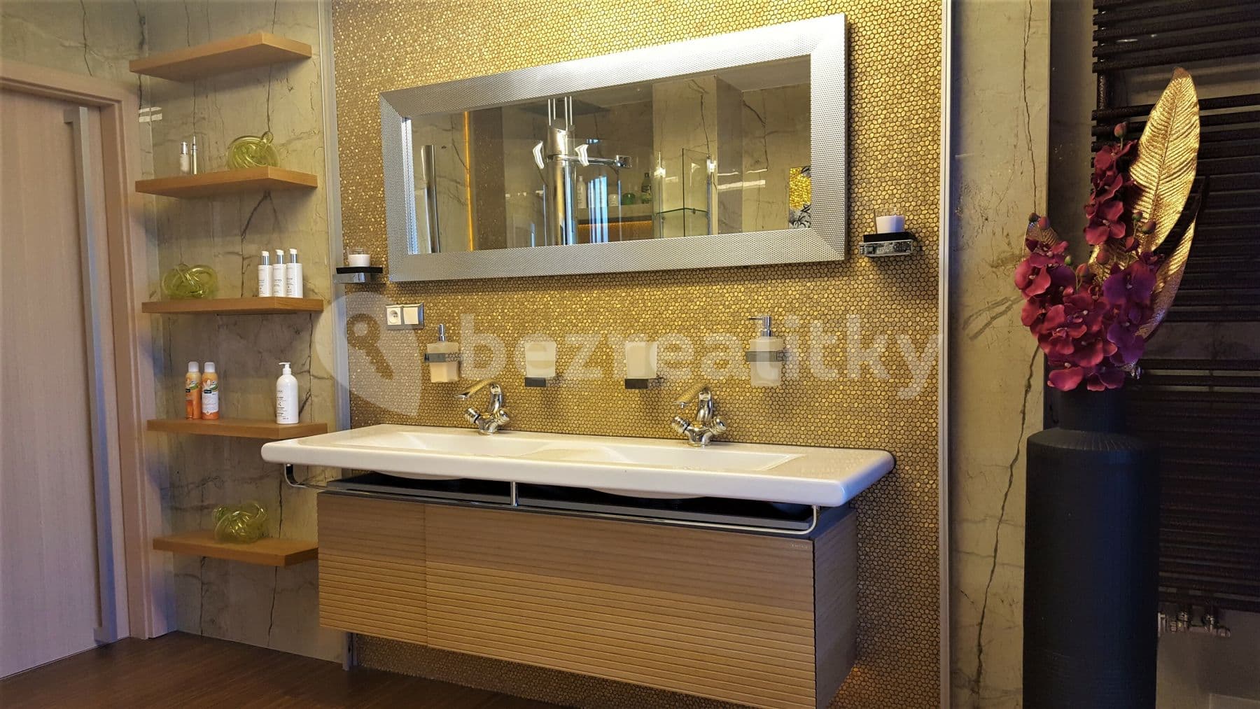 Pronájem bytu 3+kk 400 m², Merhautova, Brno, Jihomoravský kraj Pronájem bytu 3+kk 400 m², Merhautova, Brno, Jihomoravský kraj