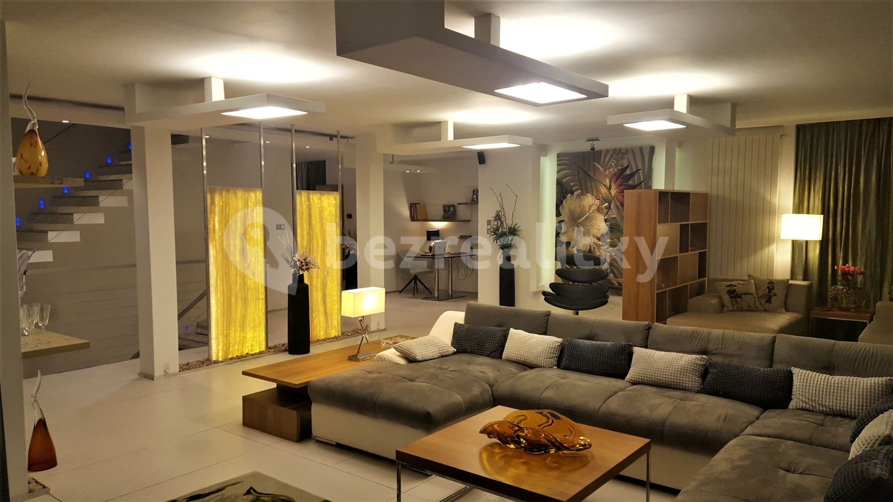 Pronájem bytu 3+kk 400 m², Merhautova, Brno, Jihomoravský kraj Pronájem bytu 3+kk 400 m², Merhautova, Brno, Jihomoravský kraj