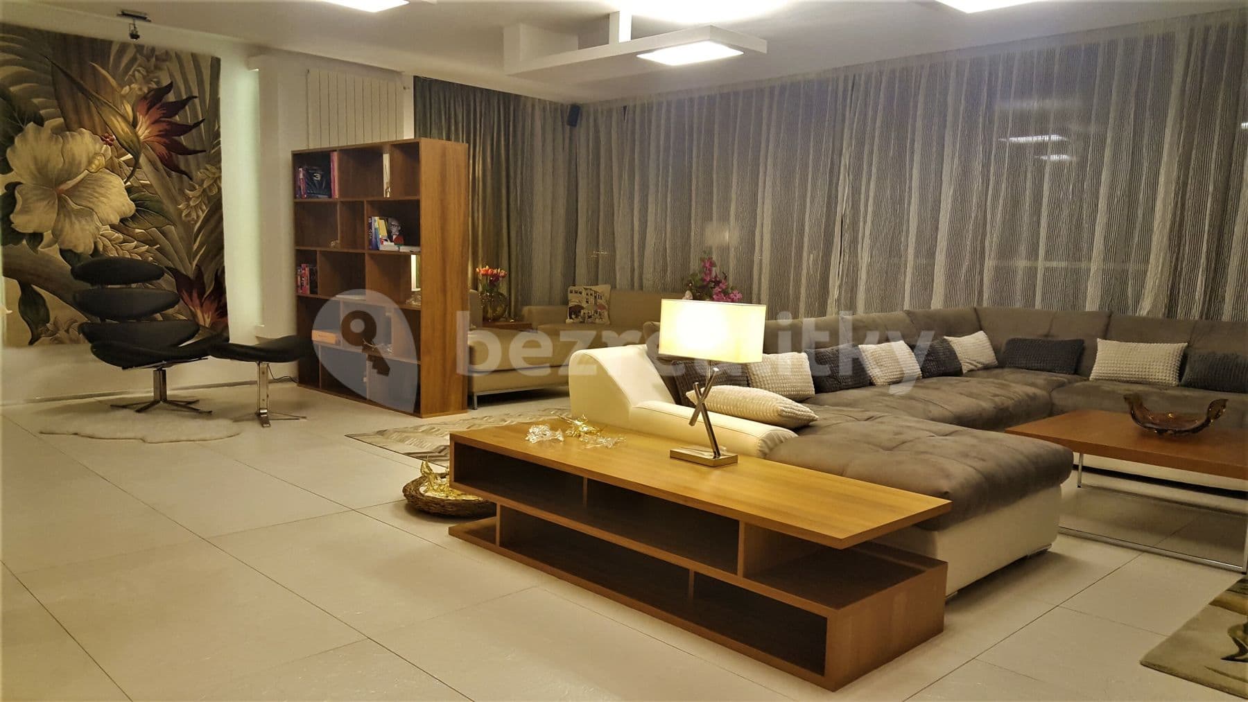 Pronájem bytu 3+kk 400 m², Merhautova, Brno, Jihomoravský kraj Pronájem bytu 3+kk 400 m², Merhautova, Brno, Jihomoravský kraj