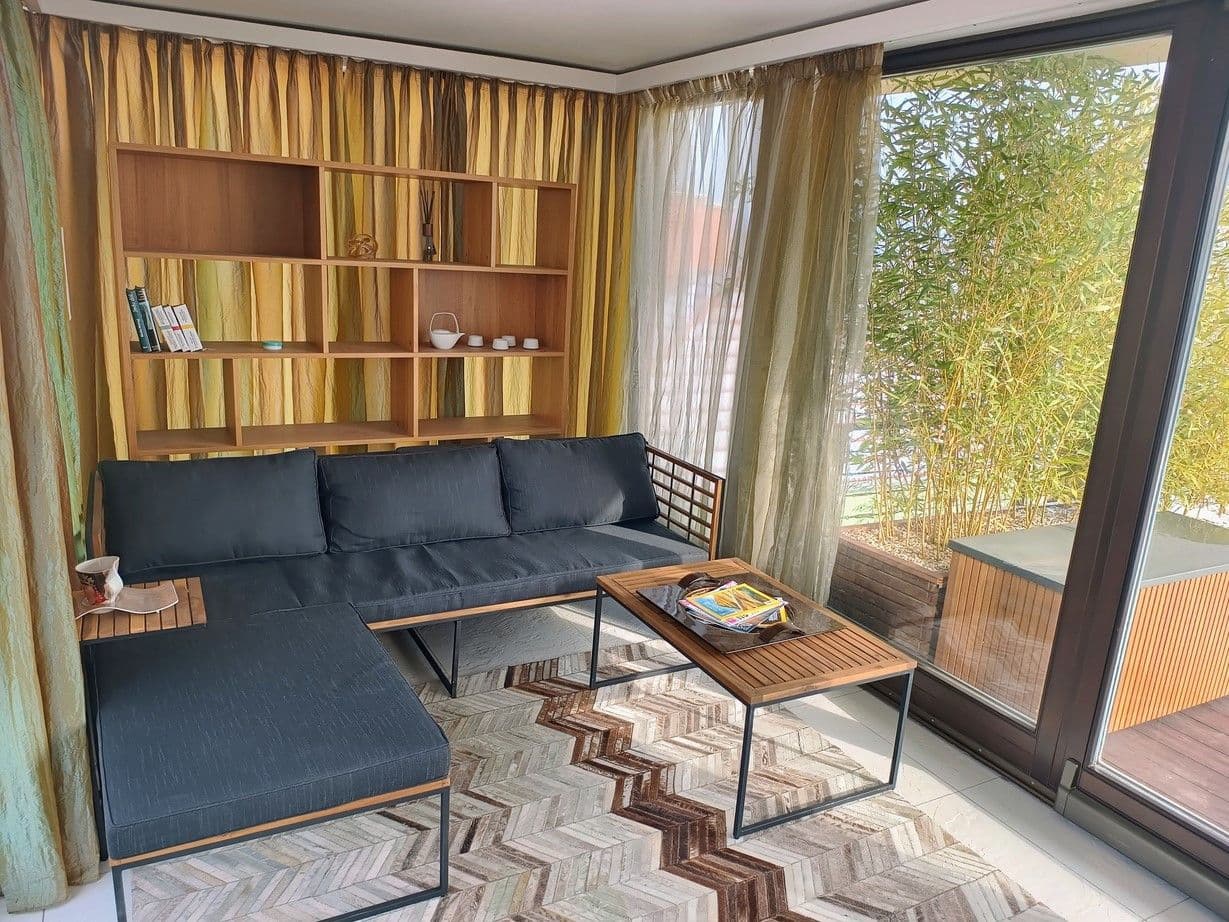 Pronájem bytu 3+kk 400 m², Merhautova, Brno, Jihomoravský kraj Pronájem bytu 3+kk 400 m², Merhautova, Brno, Jihomoravský kraj