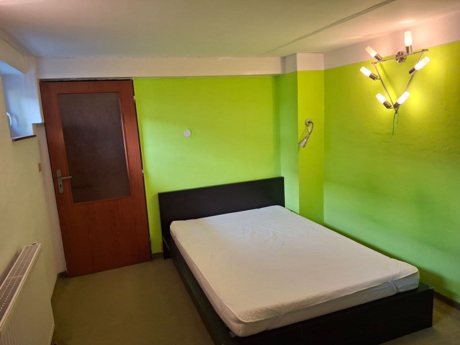 Pronájem bytu 3+1 75 m², Lipí, Praha, Praha Pronájem bytu 3+1 75 m², Lipí, Praha, Praha