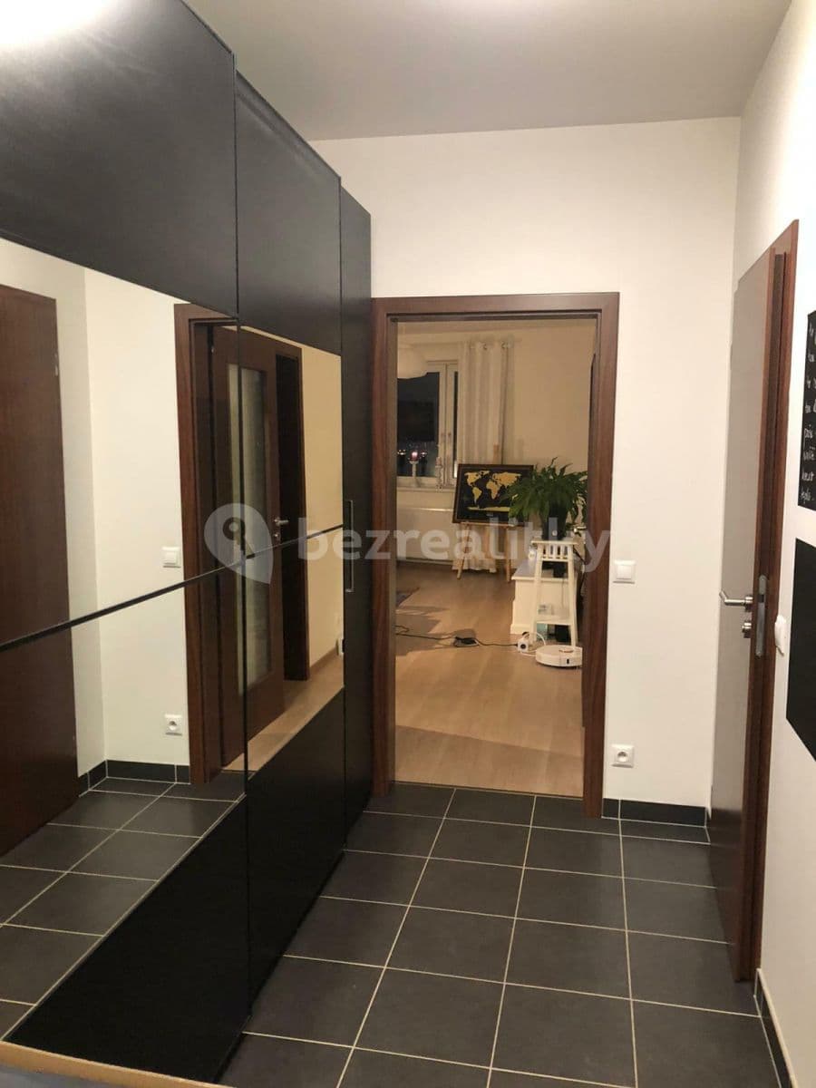 Pronájem bytu 2+kk 54 m², Nárožní, Praha, Praha Pronájem bytu 2+kk 54 m², Nárožní, Praha, Praha