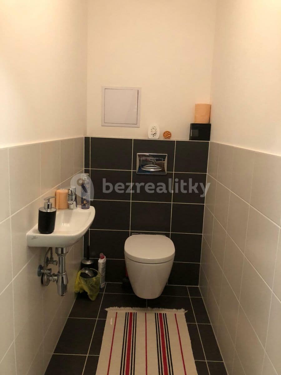 Pronájem bytu 2+kk 54 m², Nárožní, Praha, Praha Pronájem bytu 2+kk 54 m², Nárožní, Praha, Praha