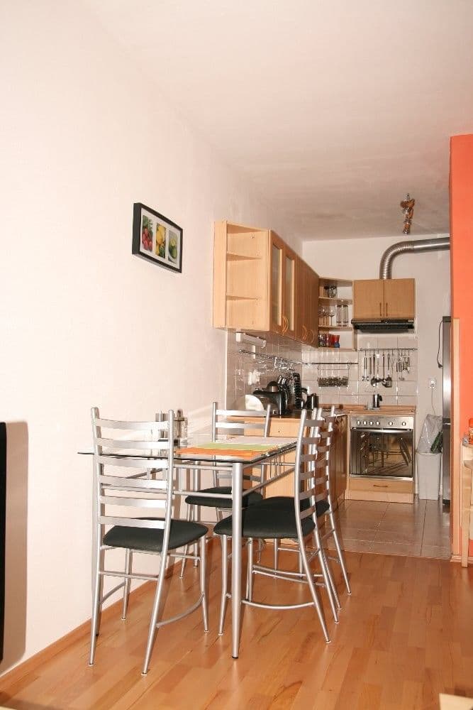 Pronájem bytu 2+kk 45 m², Hořelické náměstí, Rudná, Středočeský kraj Pronájem bytu 2+kk 45 m², Hořelické náměstí, Rudná, Středočeský kraj