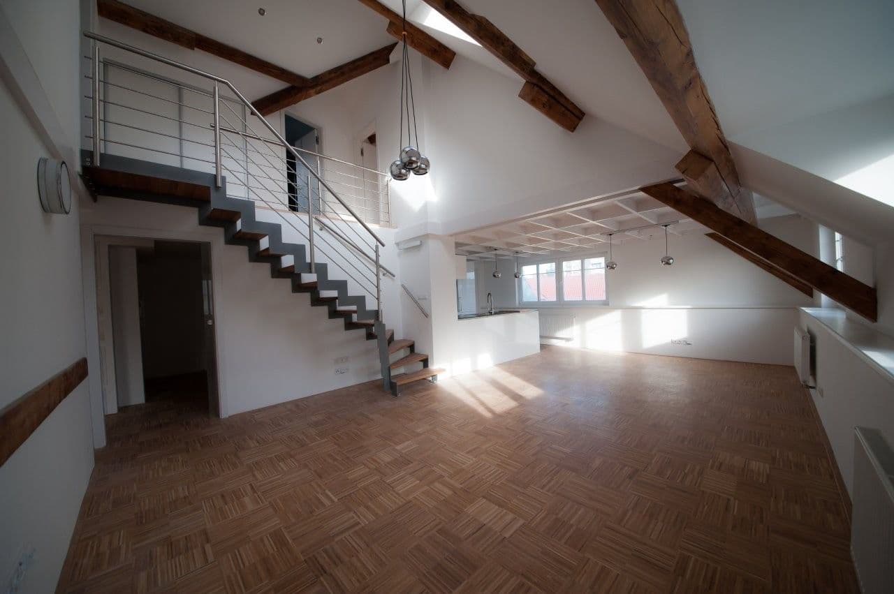 Pronájem bytu 5+kk 146 m², V Nových Vokovicích, Praha, Praha Pronájem bytu 5+kk 146 m², V Nových Vokovicích, Praha, Praha