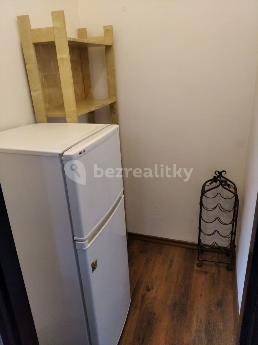 Pronájem bytu 2+kk 41 m², Svojsíkova, Praha, Praha Pronájem bytu 2+kk 41 m², Svojsíkova, Praha, Praha