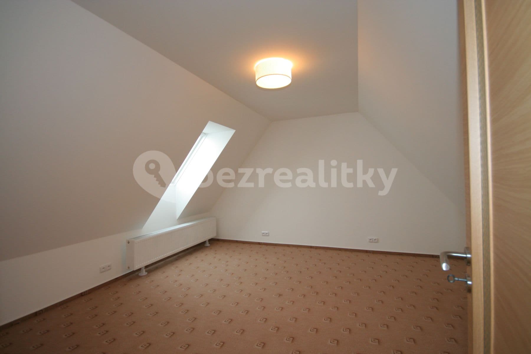 Pronájem domu 136 m², pozemek 230 m², Třebízského, Roztoky, Středočeský kraj Pronájem domu 136 m², pozemek 230 m², Třebízského, Roztoky, Středočeský kraj