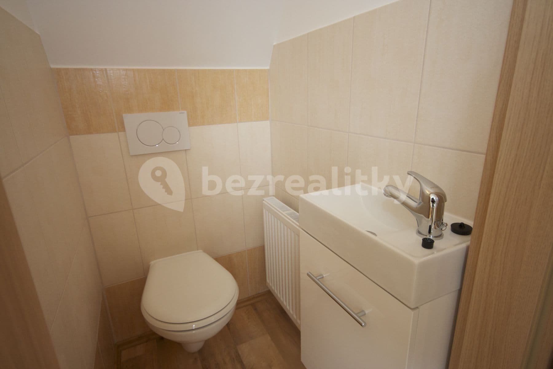 Pronájem domu 136 m², pozemek 230 m², Třebízského, Roztoky, Středočeský kraj Pronájem domu 136 m², pozemek 230 m², Třebízského, Roztoky, Středočeský kraj