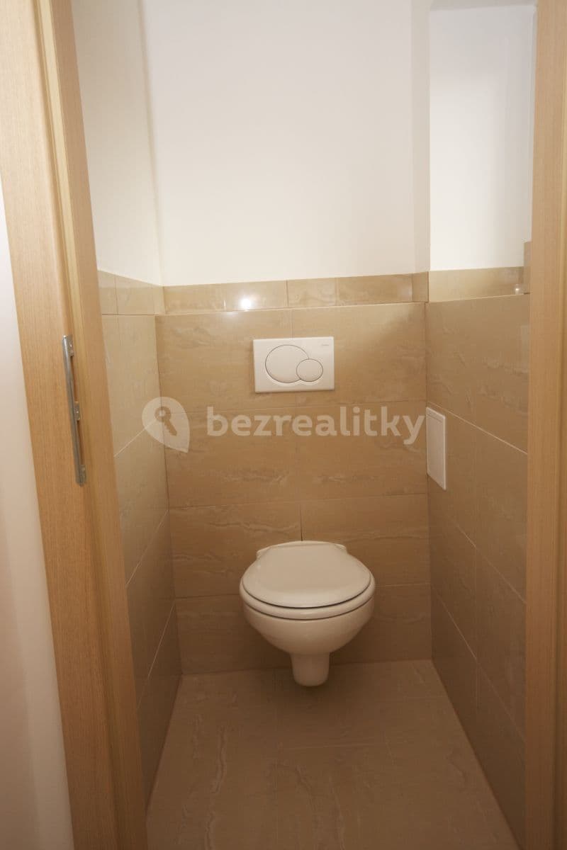 Pronájem domu 136 m², pozemek 230 m², Třebízského, Roztoky, Středočeský kraj Pronájem domu 136 m², pozemek 230 m², Třebízského, Roztoky, Středočeský kraj