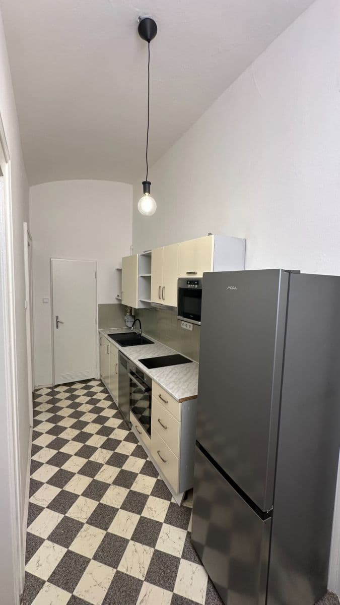 Pronájem bytu 2+kk 55 m², Velehradská, Praha, Praha Pronájem bytu 2+kk 55 m², Velehradská, Praha, Praha
