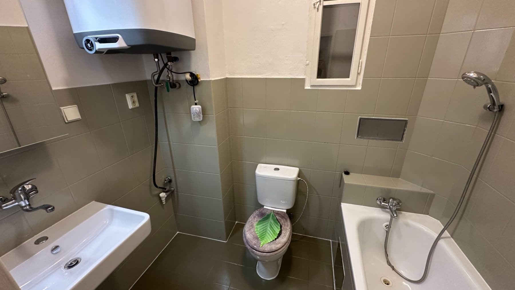 Pronájem bytu 2+kk 55 m², Velehradská, Praha, Praha Pronájem bytu 2+kk 55 m², Velehradská, Praha, Praha
