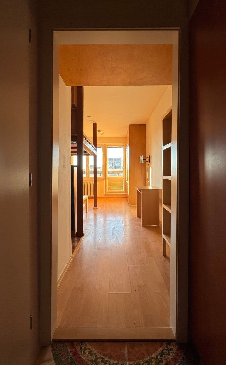 Pronájem bytu Garsoniéra 28 m², Francouzská, Ostrava, Moravskoslezský kraj Pronájem bytu Garsoniéra 28 m², Francouzská, Ostrava, Moravskoslezský kraj