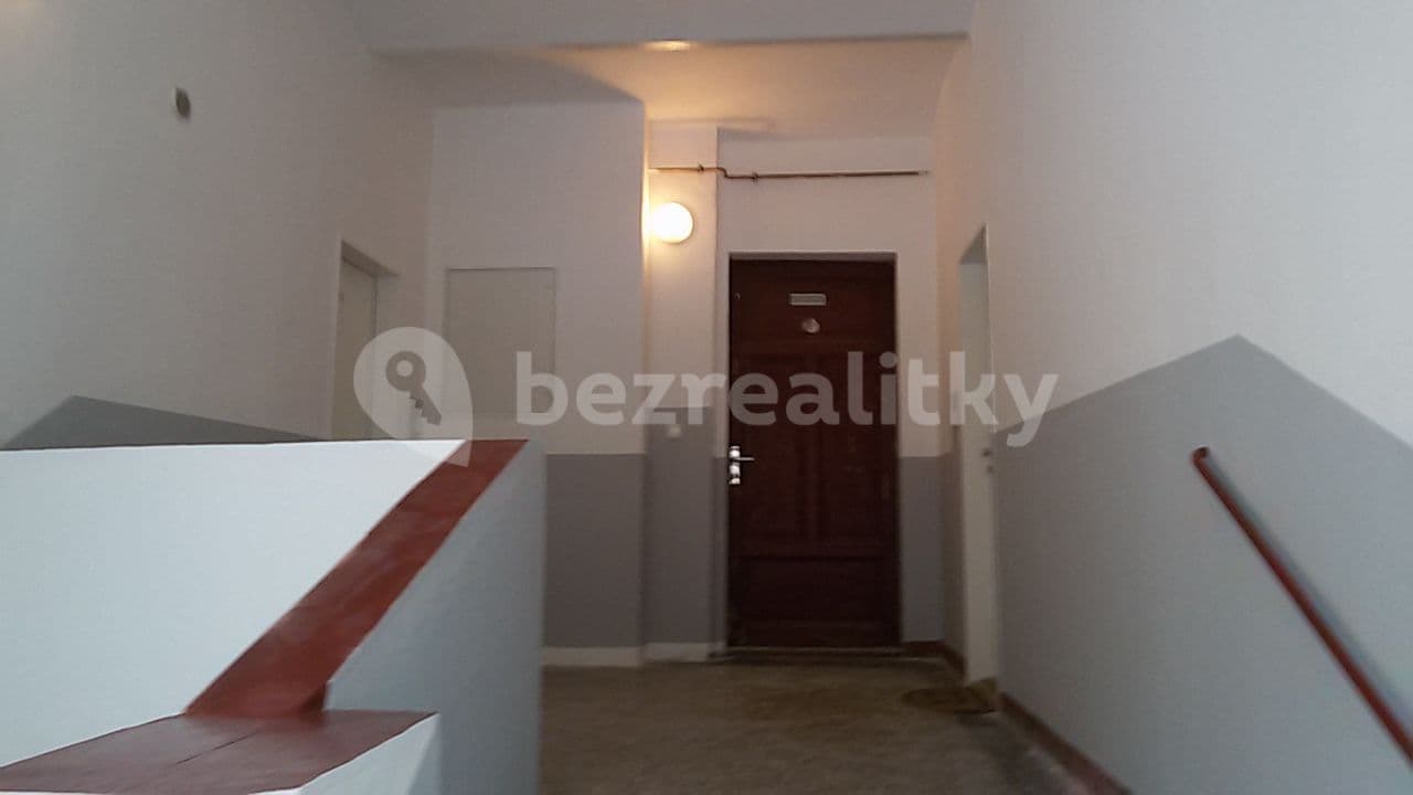 Pronájem bytu 2+1 63 m², Jankovcova, Teplice, Ústecký kraj Pronájem bytu 2+1 63 m², Jankovcova, Teplice, Ústecký kraj