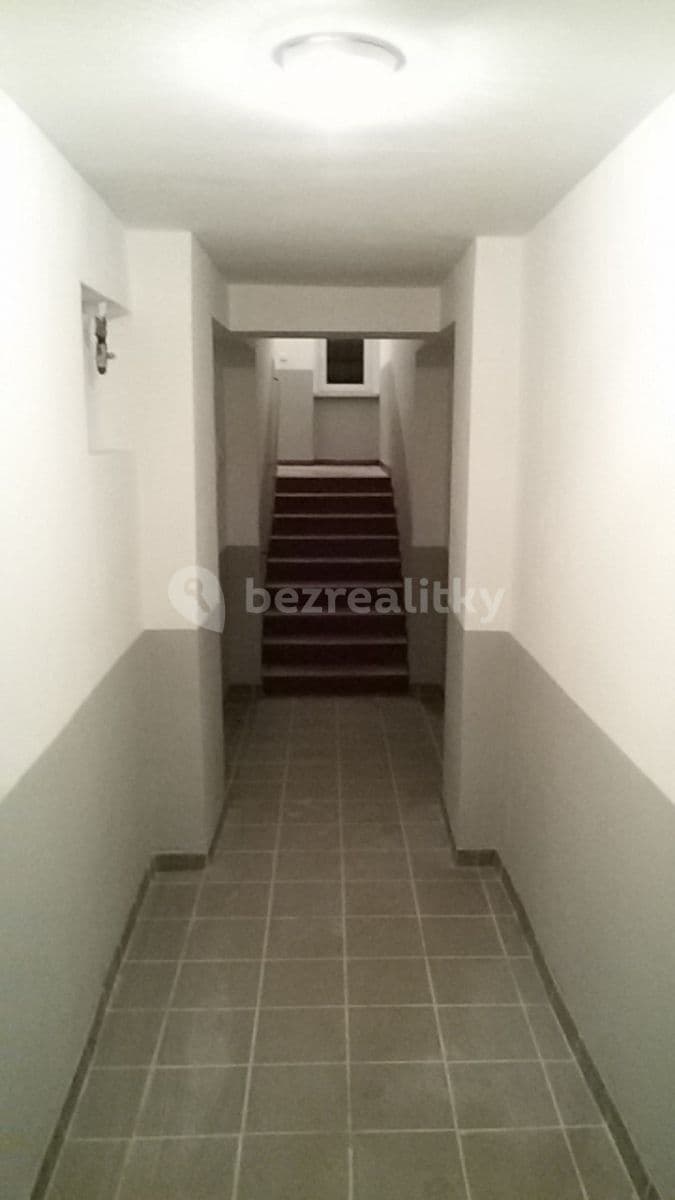 Pronájem bytu 2+1 63 m², Jankovcova, Teplice, Ústecký kraj Pronájem bytu 2+1 63 m², Jankovcova, Teplice, Ústecký kraj