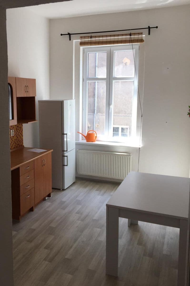 Pronájem bytu 2+1 63 m², Jankovcova, Teplice, Ústecký kraj Pronájem bytu 2+1 63 m², Jankovcova, Teplice, Ústecký kraj