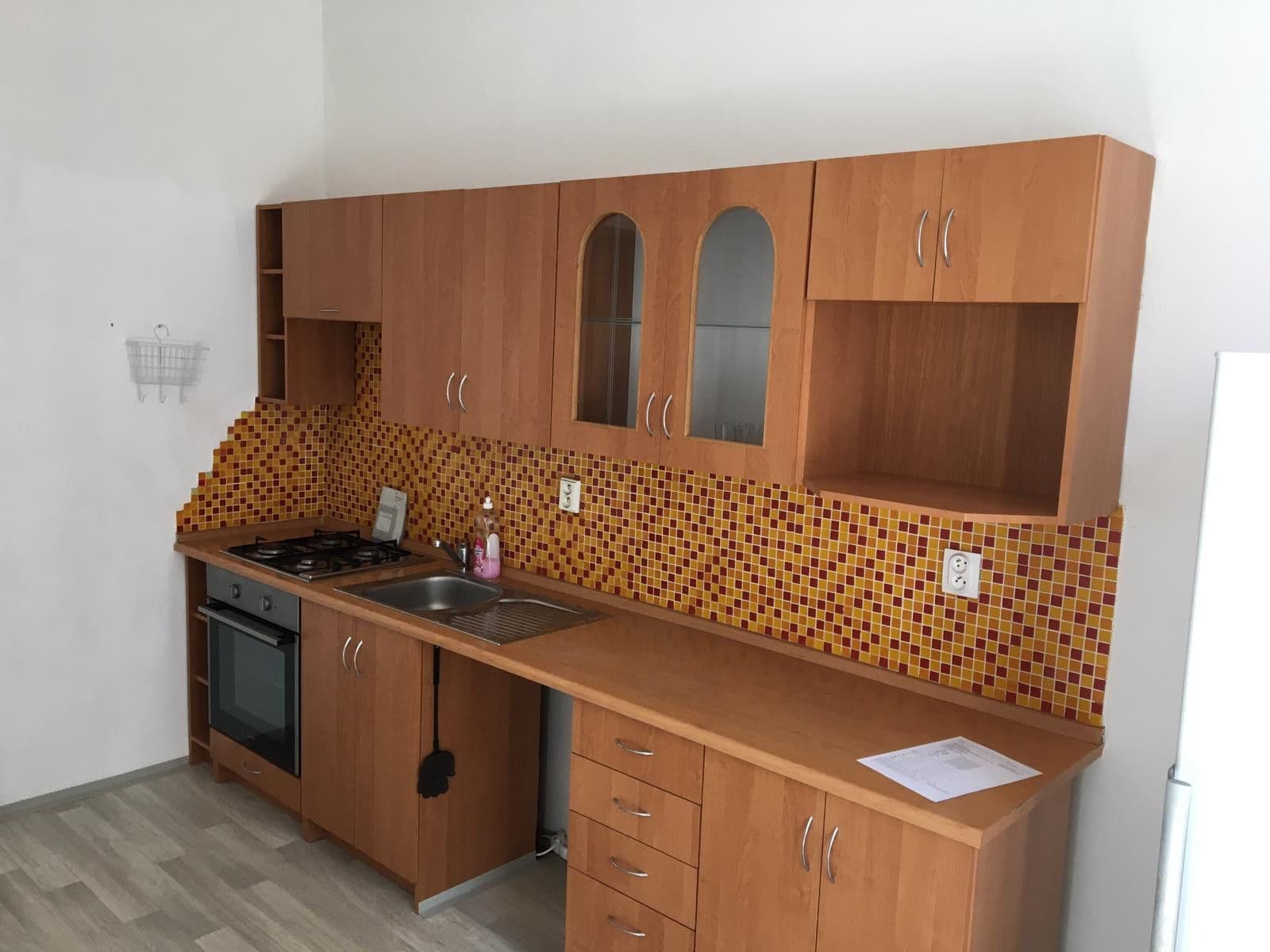 Pronájem bytu 2+1 63 m², Jankovcova, Teplice, Ústecký kraj Pronájem bytu 2+1 63 m², Jankovcova, Teplice, Ústecký kraj
