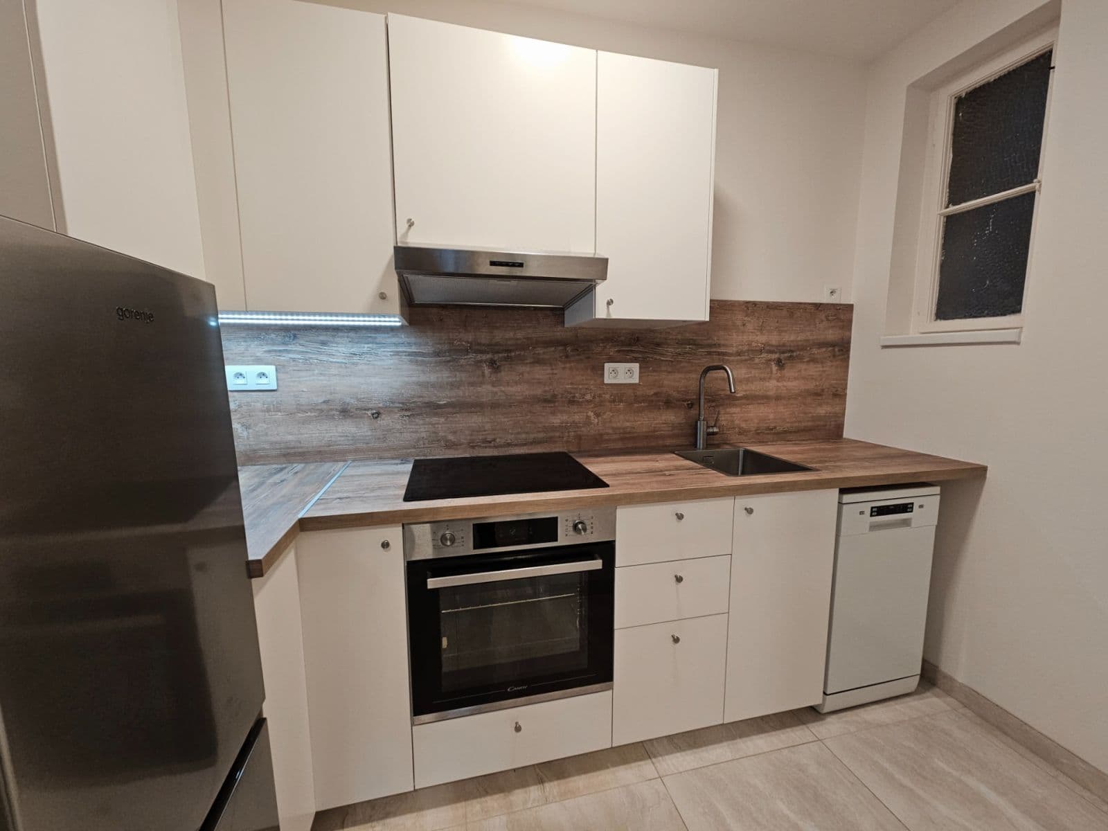 Pronájem bytu 1+kk 29 m², Sochařská, Praha, Praha Pronájem bytu 1+kk 29 m², Sochařská, Praha, Praha